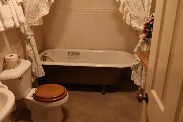 Mariposa Hotel Inn image 4