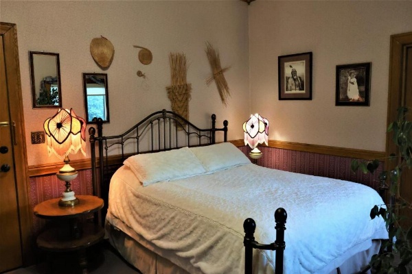 Mariposa Hotel Inn image 7